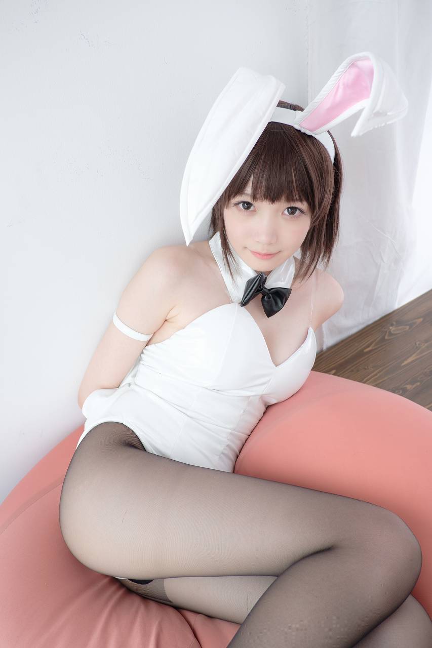 「森罗财团」撕袜兔女郎 LOVEPLUS-001(149P/2.93GB)