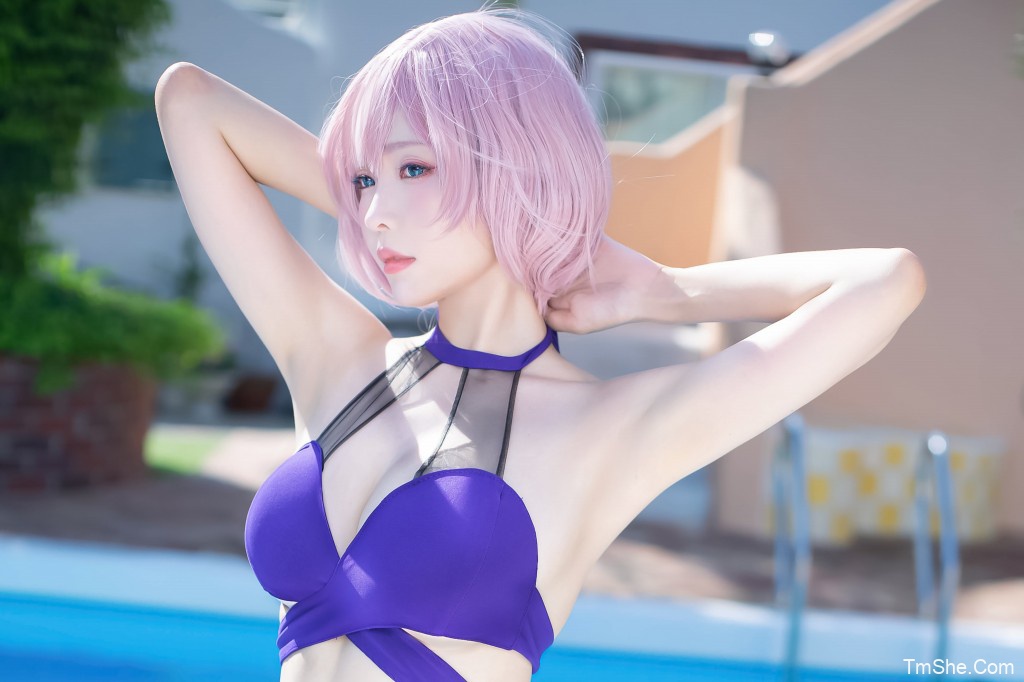 「ElyEE子」Mujina – Swimsuit(36P/65MB)